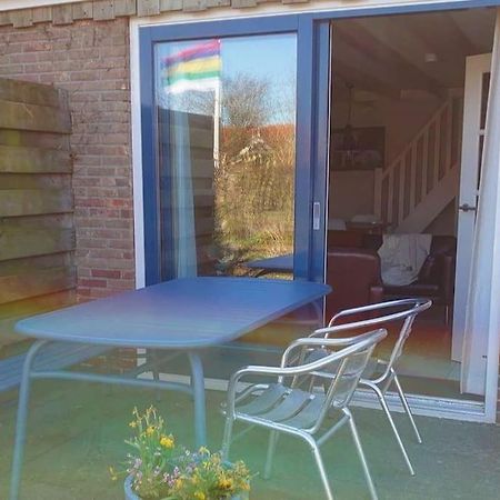 De Oostkamer; Eiland Appartement Naast Natuurgebied Boschplaat Oosterend  ภายนอก รูปภาพ